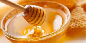 Cho gà uống mật ong có tác dụng gì?